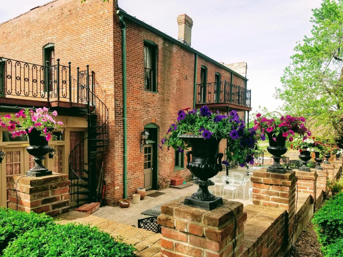 Iron Horse Hotel Blackwater Esterno foto